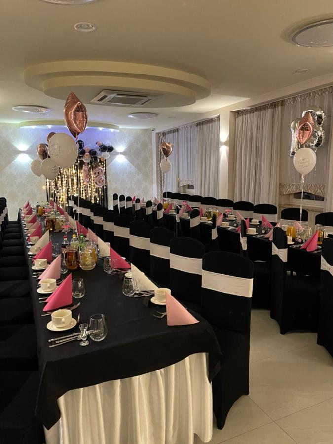 Carina Hotel تكيف المظهر الخارجي الصورة