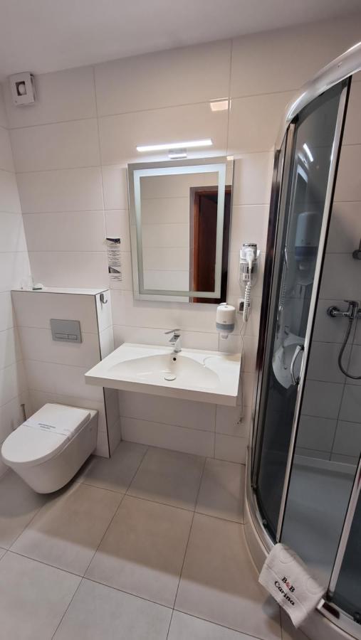 Carina Hotel تكيف المظهر الخارجي الصورة