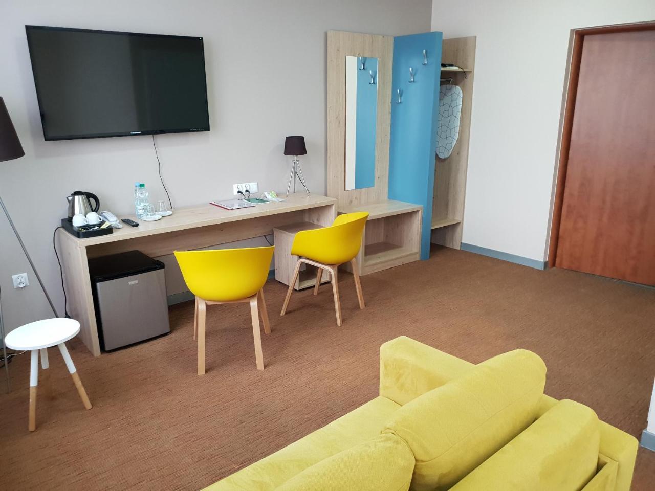 Carina Hotel تكيف المظهر الخارجي الصورة